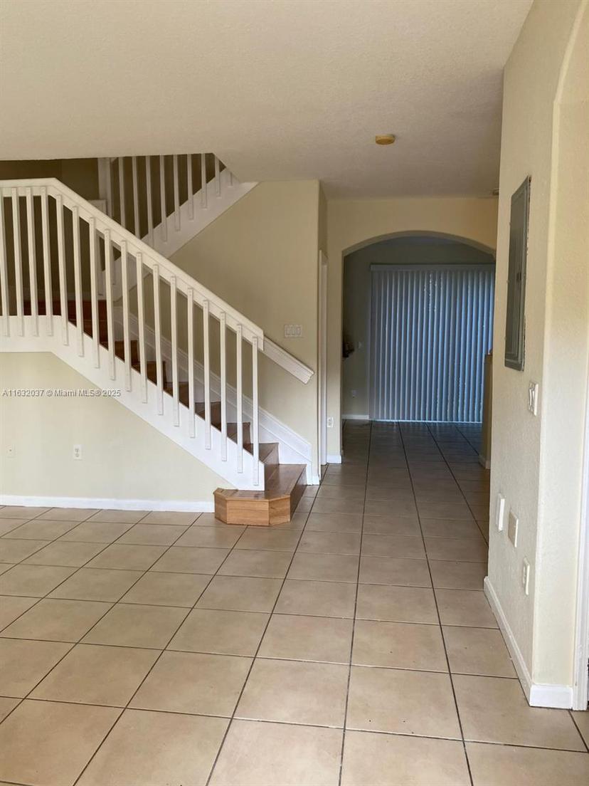 Picture of 1519 SE 24Th Ct # 238, Homestead FL 33035