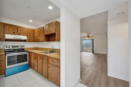 Picture of 7541 NW 16Th St # 1310, Plantation, FL 33313