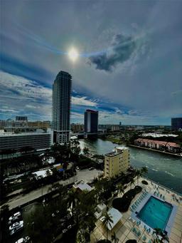 Picture of 3800 S Ocean Dr # 1609, Hollywood, FL 33019