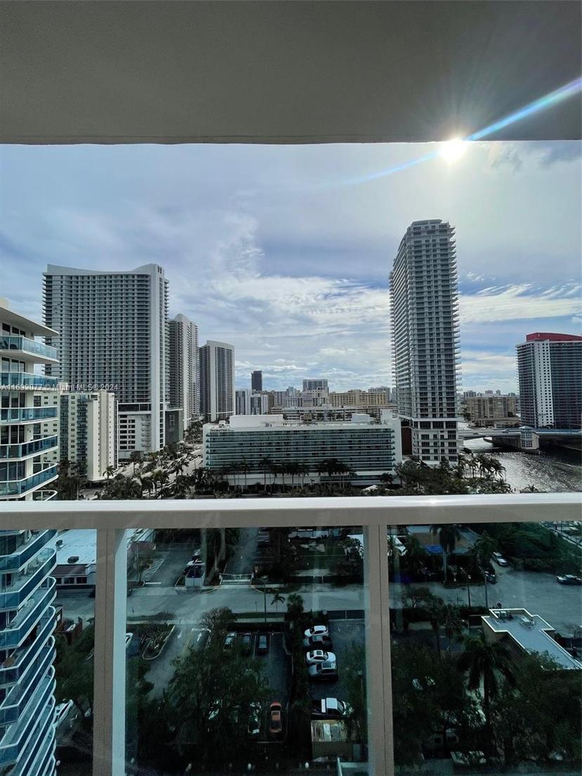 Picture of 3800 S Ocean Dr # 1609, Hollywood FL 33019