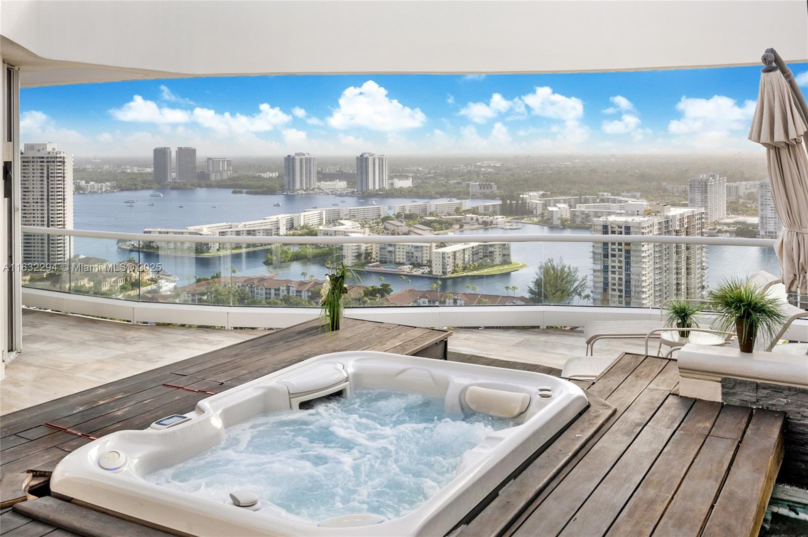 Picture of 7000 Island Blvd # 08, Aventura, FL 33160