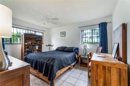 Picture of 468 NE 206Th Ln # 101, Miami, FL 33179