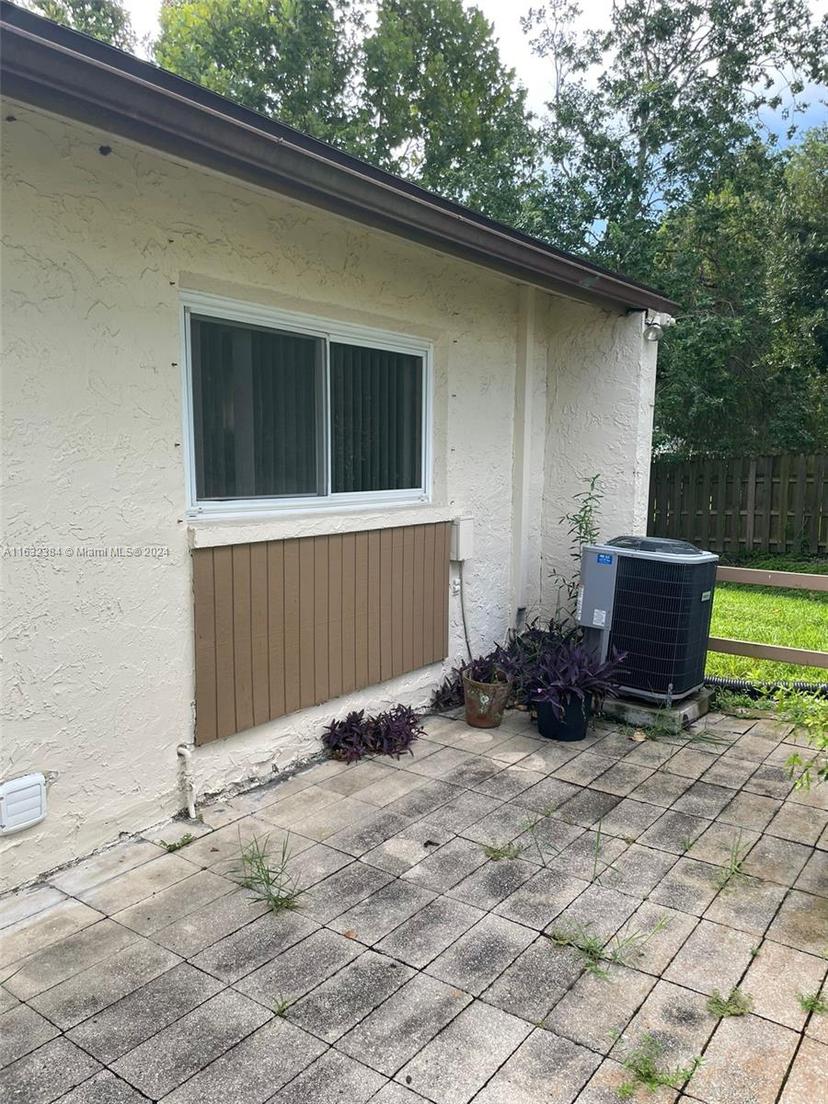 Picture of 11511 113Th St # 24A, Seminole FL 33778