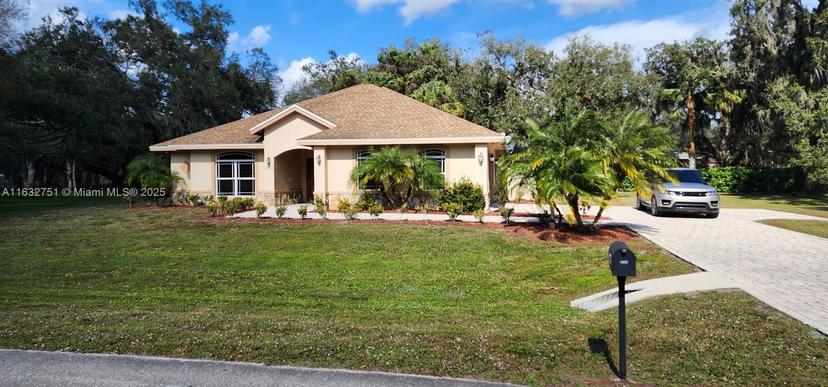 Picture of 1003 SE 11Th St., Okeechobee FL 34974