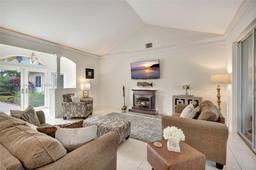 Picture of 2018 NW Laurel Oak Ln, Palm City, FL 34990