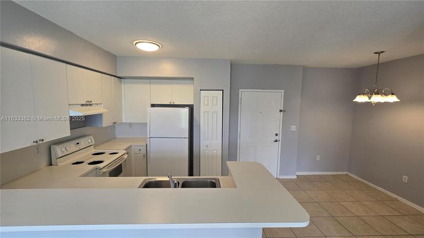 Picture of 11060 SW 196Th St # 214, Cutler Bay FL 33157