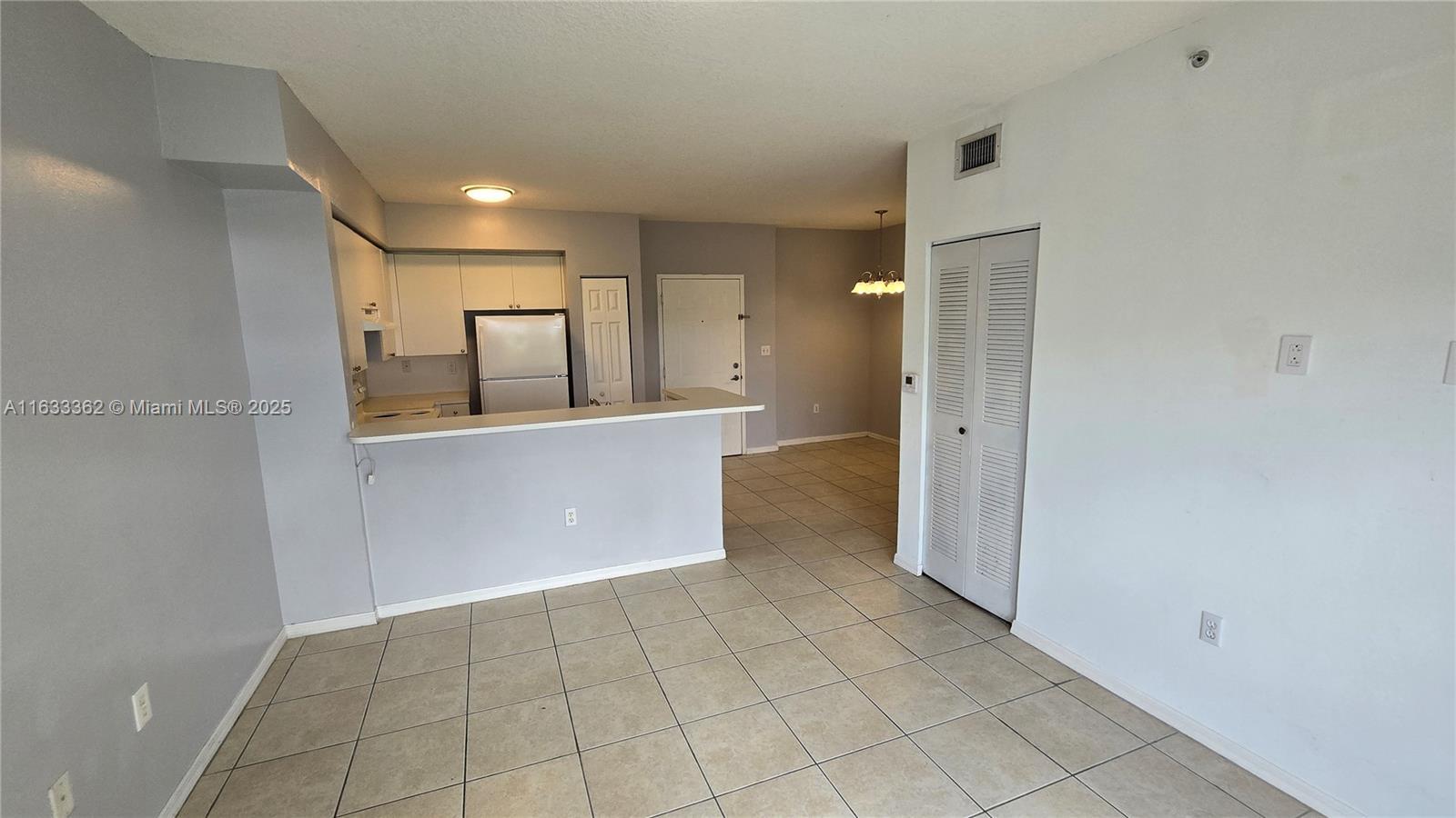 Picture of 11060 SW 196Th St # 214, Cutler Bay, FL 33157