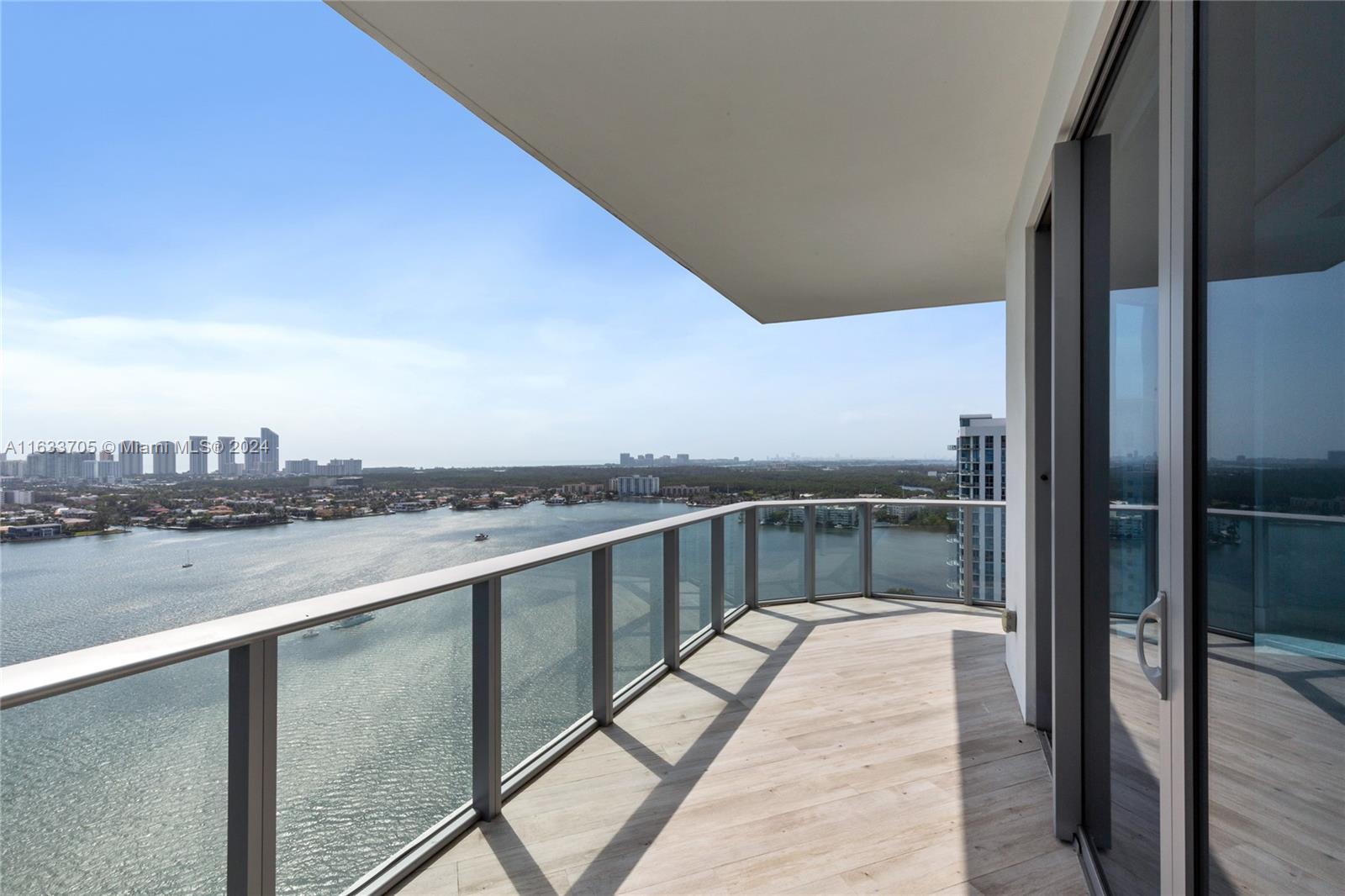 Picture of 17301 Biscayne Blvd # 09, North Miami Beach, FL 33160