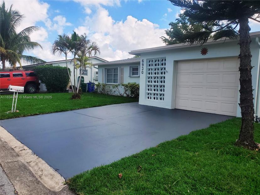 Picture of 6930 NW 11Th Ct, Margate FL 33063