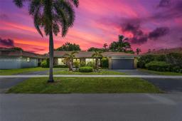 Picture of 4740 Sarazen Dr, Hollywood, FL 33021