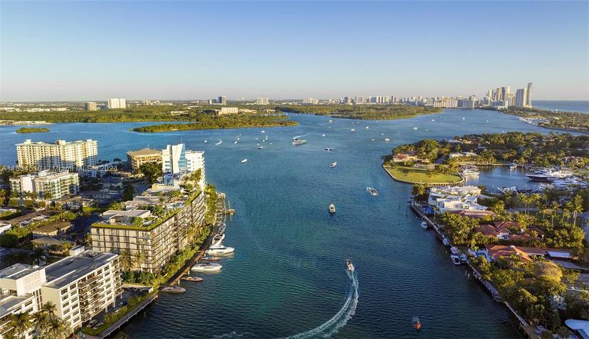 Picture of 10143 E Bay Harbor Dr # 406, Bay Harbor Islands FL 33154