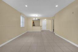 Picture of 2901 NW 126Th Ave # 224, Sunrise, FL 33323