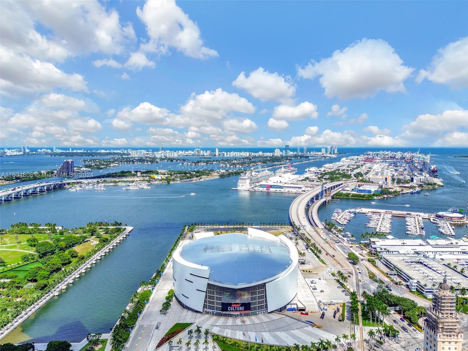 Picture of 601 NE 1 Ave # 3915, Miami, FL 33132