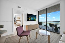 Picture of 601 NE 1 Ave # 3915, Miami, FL 33132