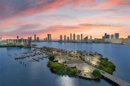 Picture of 6000 Island Blvd # 2002, Aventura, FL 33160
