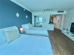 Picture of 5445 Collins Ave # 1607, Miami Beach, FL 33140