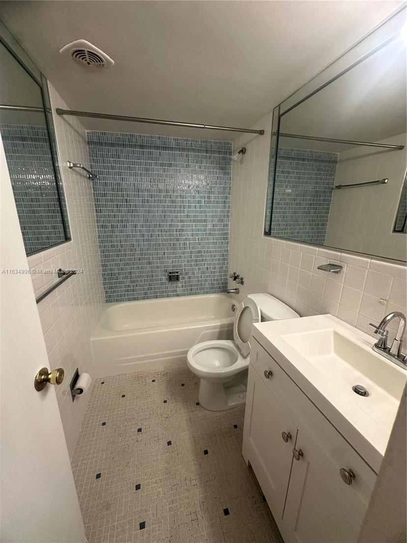 Picture of 1120 102Nd St # 15, Bay Harbor Islands FL 33154