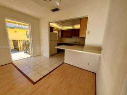 Picture of 2339 Linton Ridge Cir # E12, Delray Beach, FL 33444