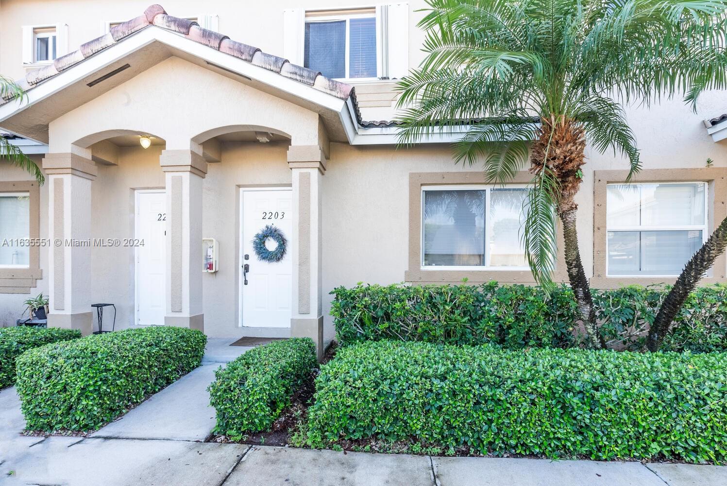 Picture of 2203 SE 23Rd Ter # 2203, Homestead, FL 33035