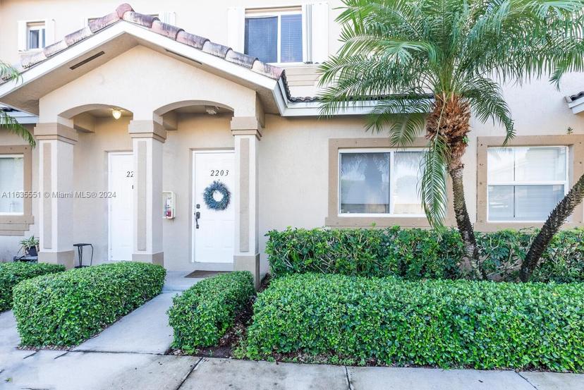 Picture of 2203 SE 23Rd Ter # 2203, Homestead FL 33035