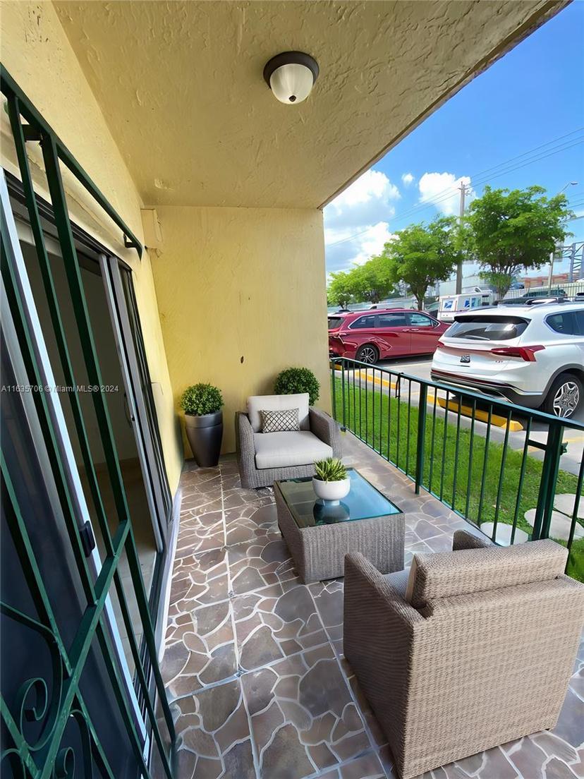 Picture of 4525 W 20 Av # 123, Hialeah FL 33012
