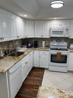 Picture of 9735 NW 52Nd St # 419, Doral, FL 33178