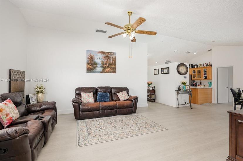 Picture of 8205 SW 12Th Pl, North Lauderdale FL 33068