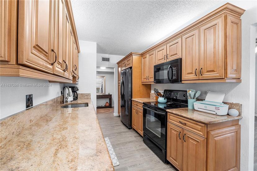 Picture of 6328 W Longboat Ln W # 104, Boca Raton FL 33433