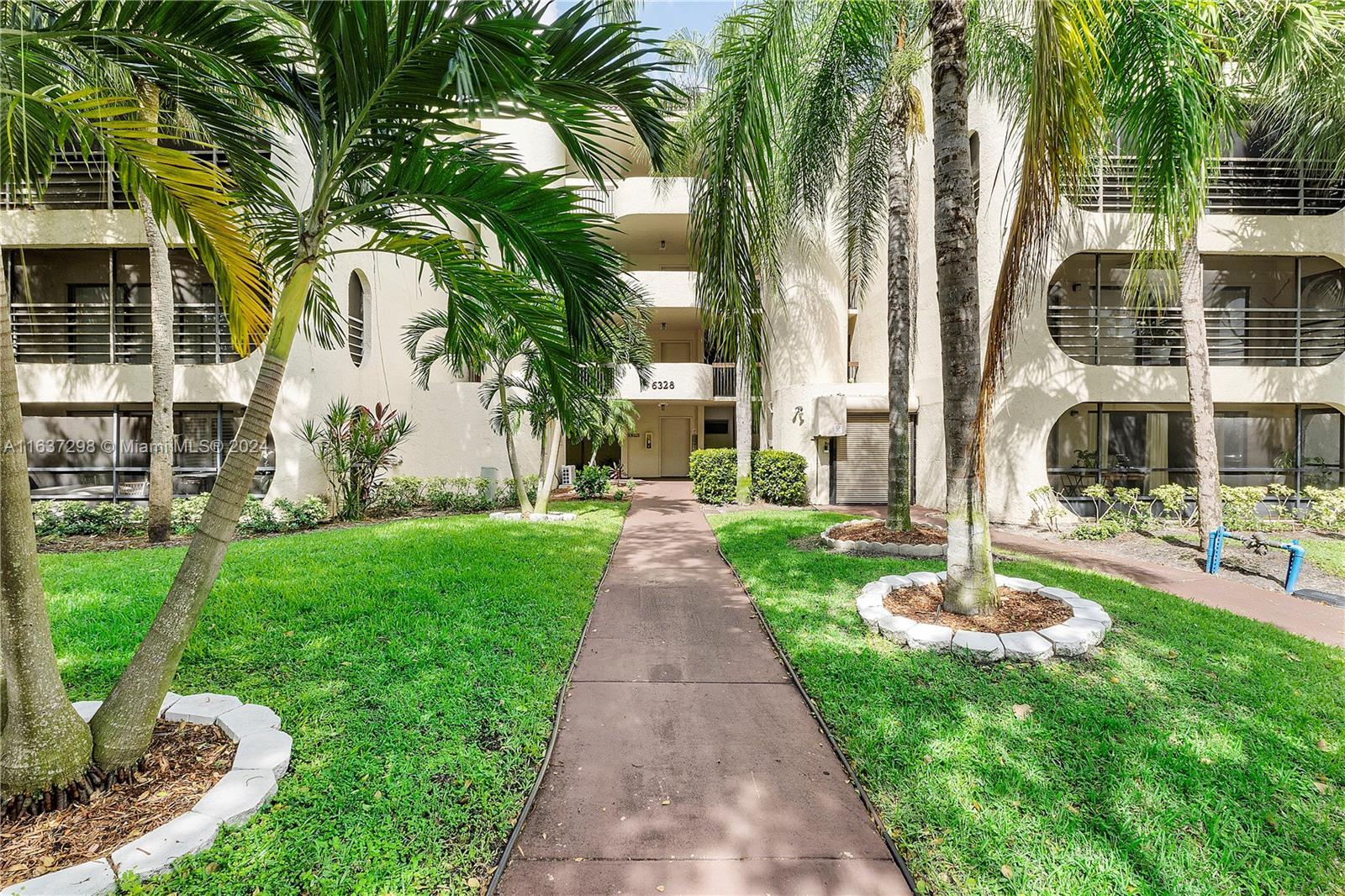 Picture of 6328 W Longboat Ln W # 104, Boca Raton, FL 33433
