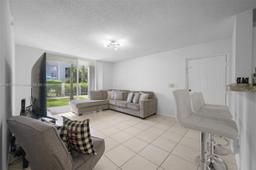 Picture of 655 SW 111Th Way # 106, Pembroke Pines, FL 33025
