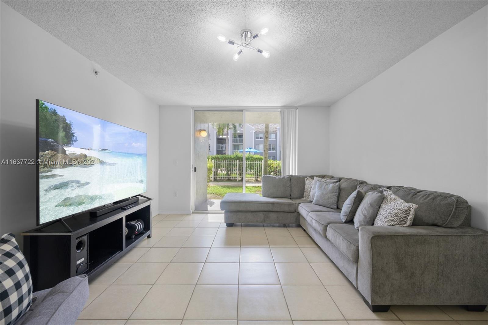 Picture of 655 SW 111Th Way # 106, Pembroke Pines, FL 33025