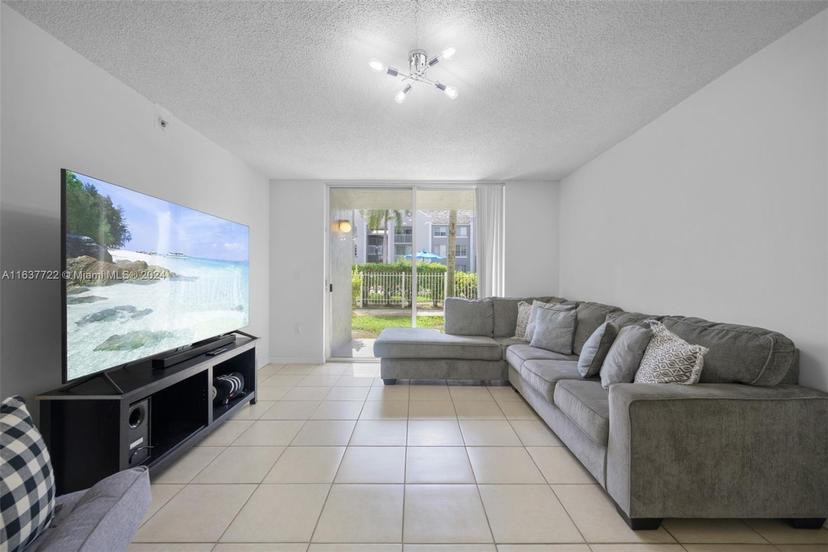 Picture of 655 SW 111Th Way # 106, Pembroke Pines FL 33025