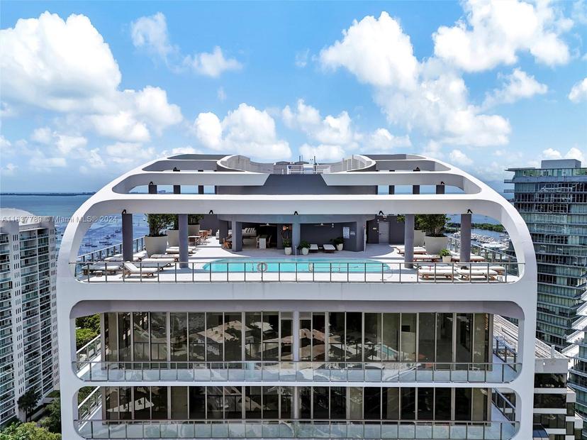 Picture of 2678 Tigertail Ave # 1501, Coconut Grove FL 33133