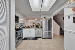 Picture of 3592 NW 83Rd Ln, Sunrise, FL 33351