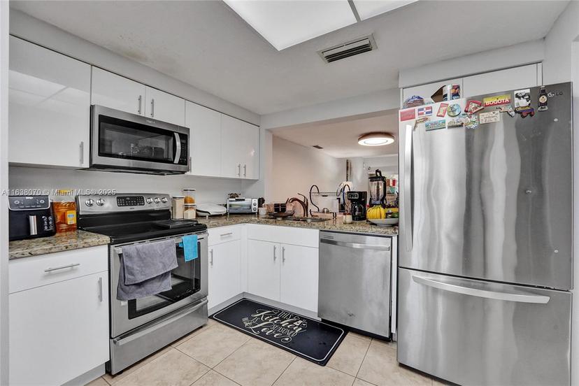 Picture of 3592 NW 83Rd Ln, Sunrise FL 33351