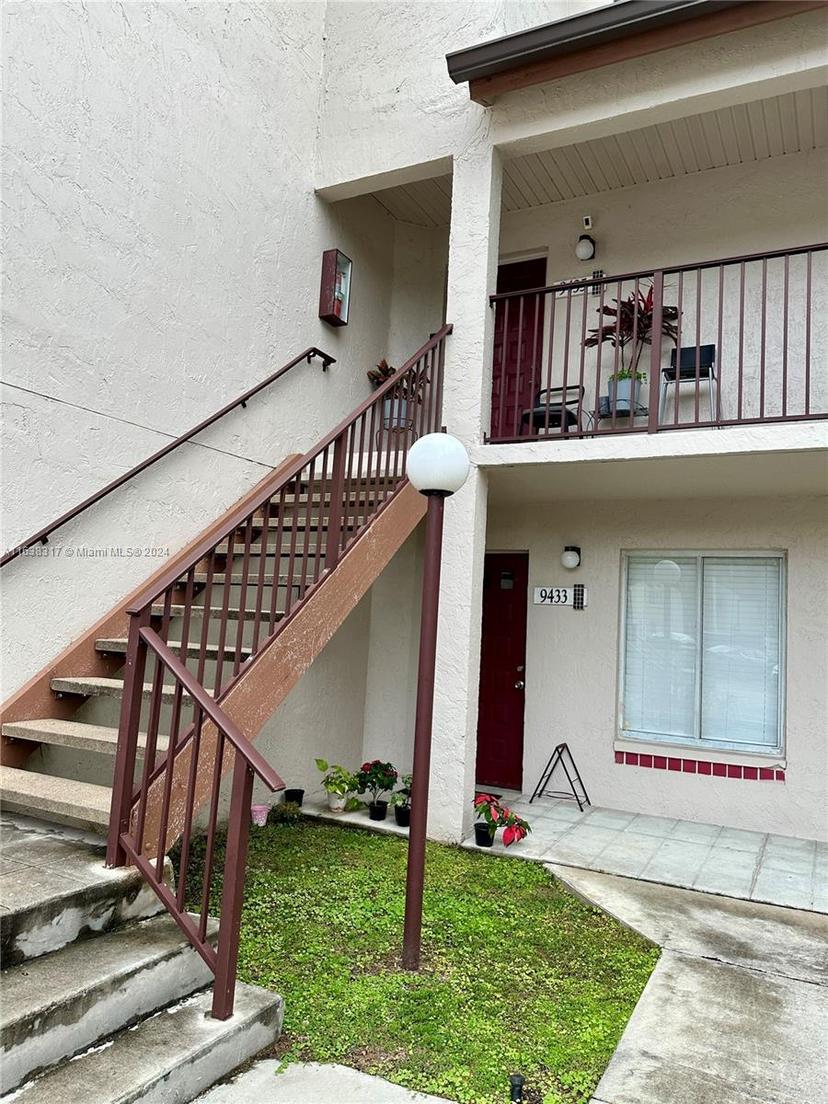 Picture of 9435 SW 140Th Ct # 9435, Miami FL 33186
