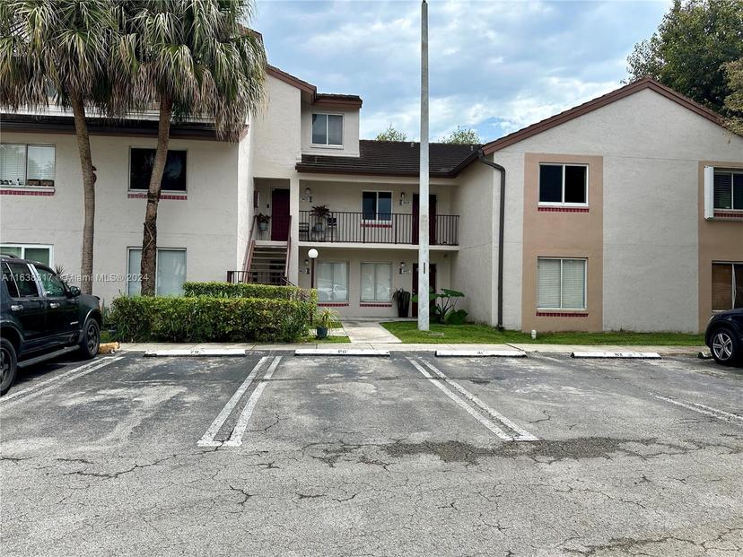 Picture of 9435 SW 140Th Ct # 9435, Miami FL 33186