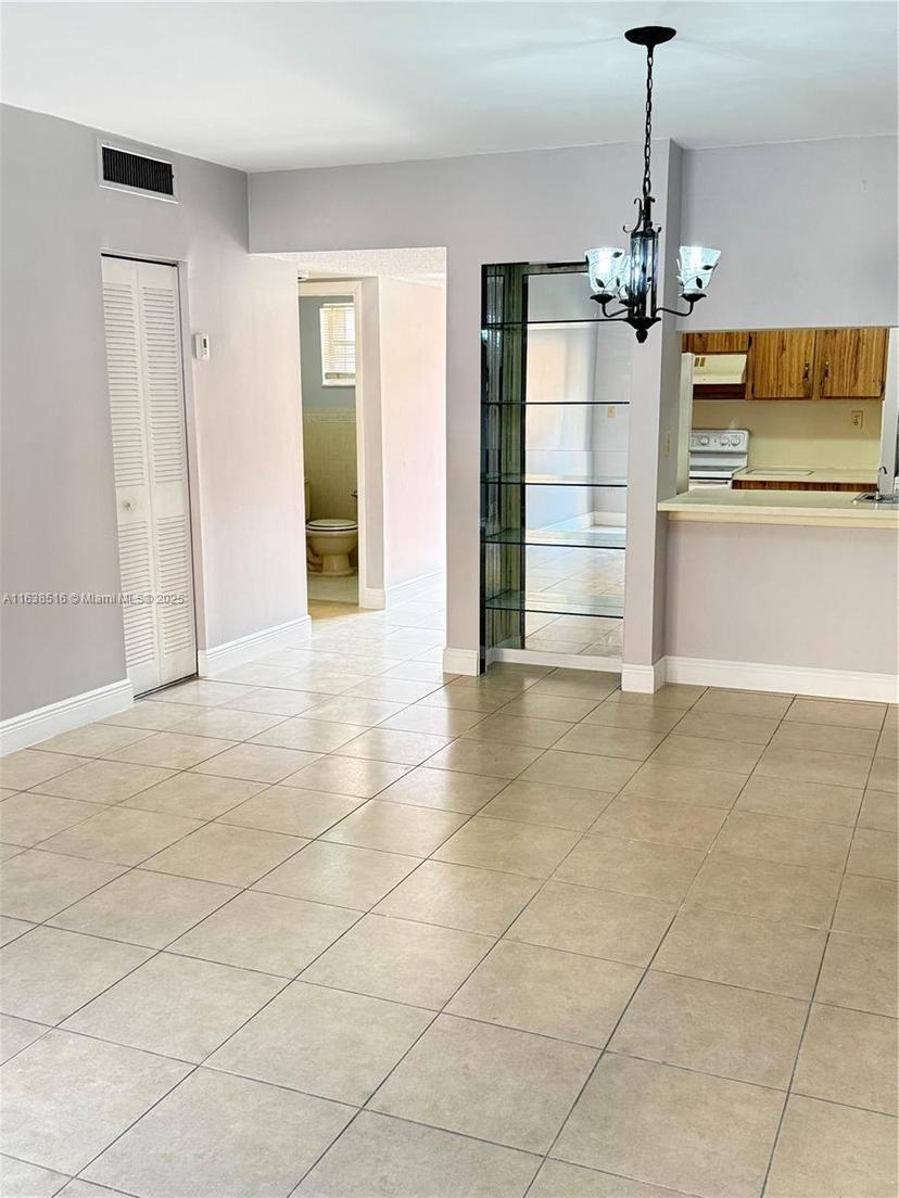 Picture of 440 E 23Rd St # 1219, Hialeah FL 33013