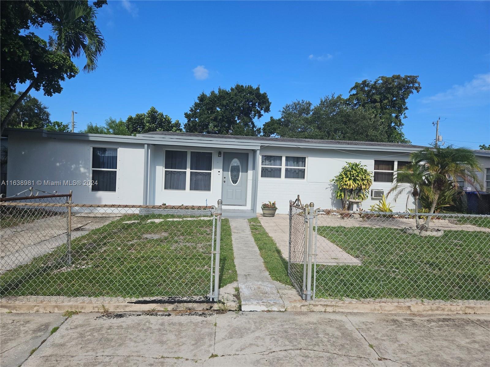 Picture of 1012 SW 22Nd Ter, Fort Lauderdale, FL 33312