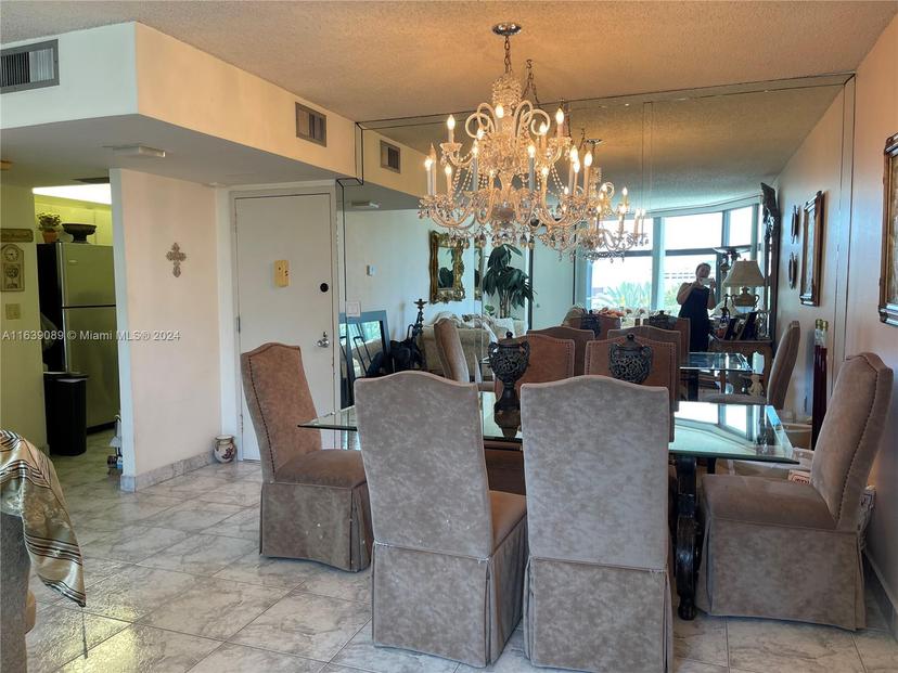 Picture of 20100 W Country Club Dr # 507, Aventura FL 33180