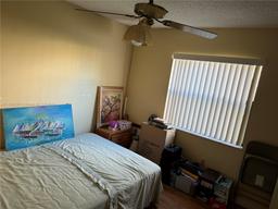 Picture of 861 NE 207Th Ln # 14, Miami, FL 33179