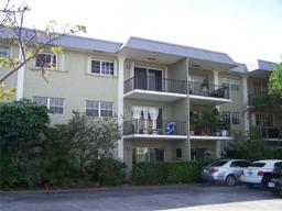 Picture of 3004 NE 5Th Ter # C, Wilton Manors, FL 33334