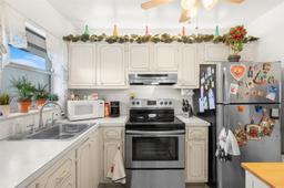 Picture of 8350 Sunrise Lakes Blvd # 304, Sunrise, FL 33322
