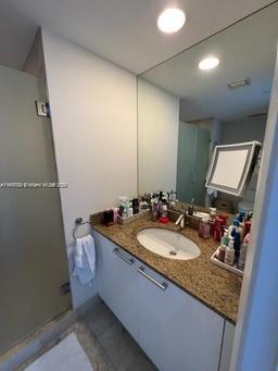 Picture of 17201 Collins Ave # 1405, Sunny Isles Beach, FL 33160