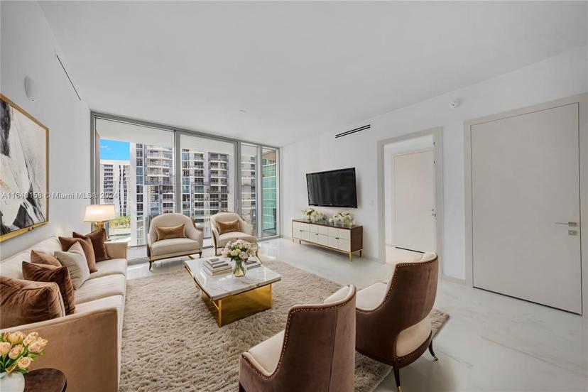 Picture of 300 Biscayne Blvd Way # 2009, Miami FL 33131