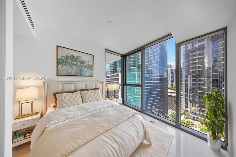 Picture of 300 Biscayne Blvd Way # 2009, Miami FL 33131