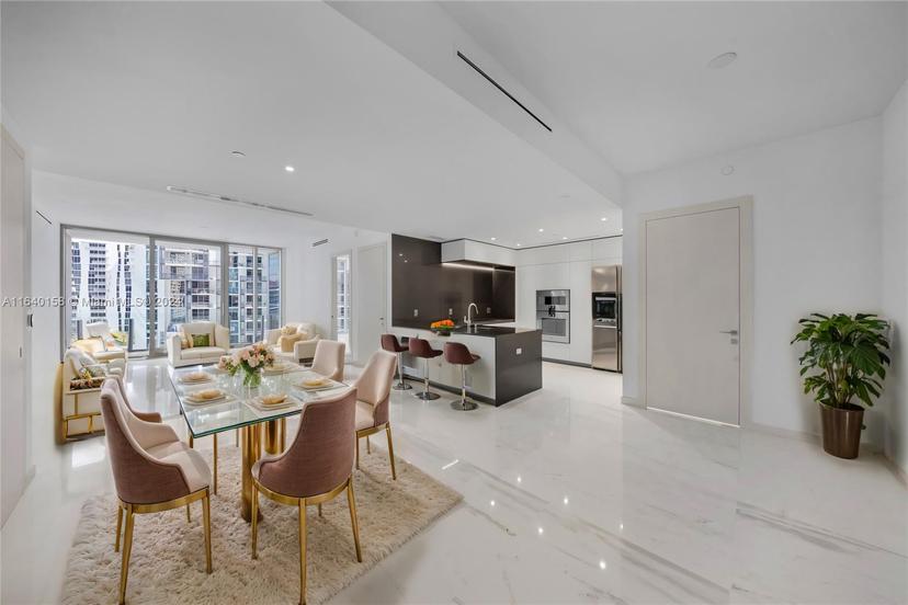 Picture of 300 Biscayne Blvd Way # 2009, Miami FL 33131