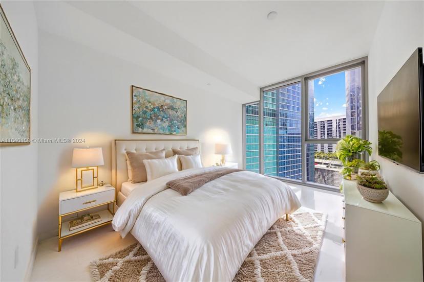 Picture of 300 Biscayne Blvd Way # 2009, Miami FL 33131