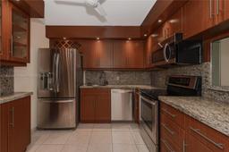 Picture of 2851 NE 183Rd St # 415E, Aventura, FL 33160