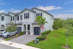 Picture of 13371 SW 287Th Ter # 13371, Homestead, FL 33033